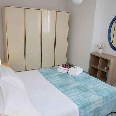Tale Tale Apartment Marina di Ragusa