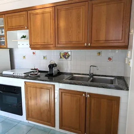 Tale Tale 마리나디라구사