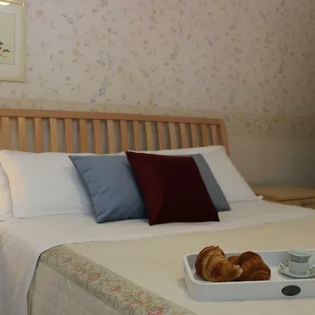 아파트 Tale Tale *