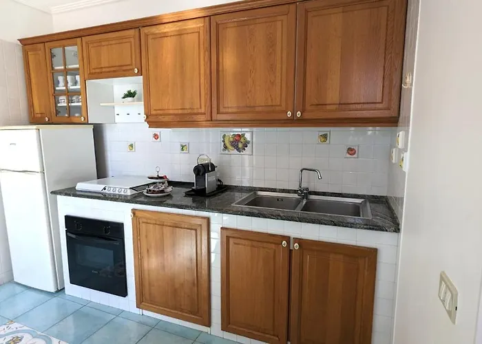 Tale Tale 拉古萨的码头